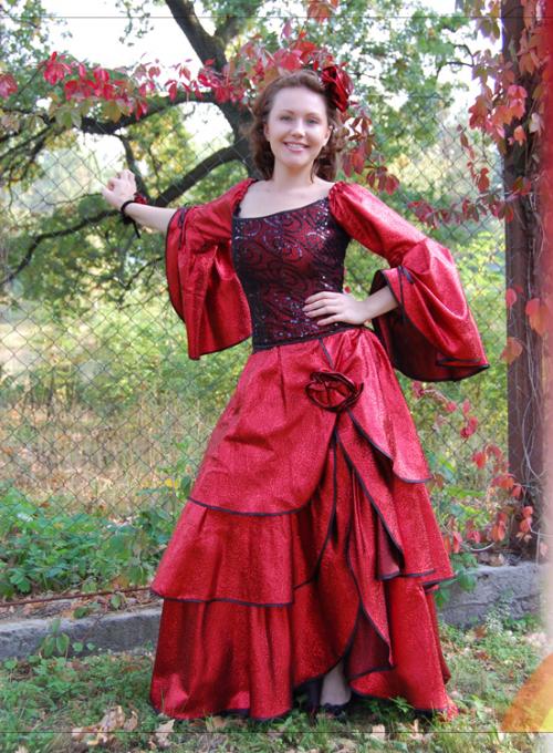 Испанское платье